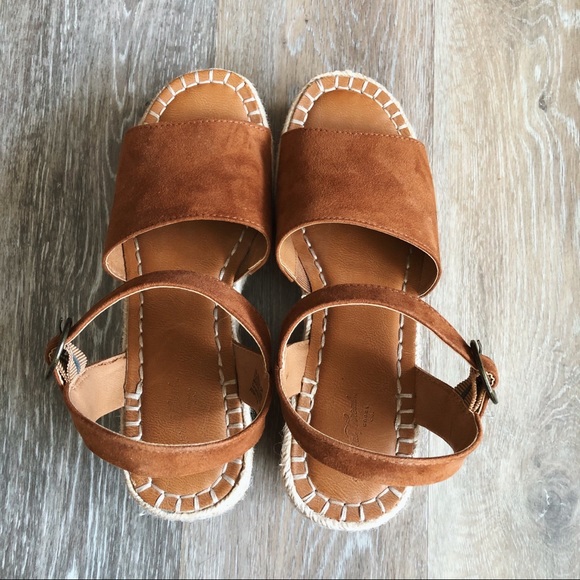 Universal Thread Wedges - Picture 4 of 6